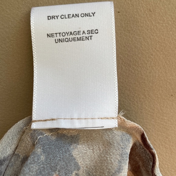 Silk Joie Blouse - Picture 6 of 6